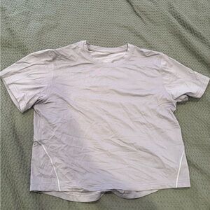 Lululemon cropped Tee